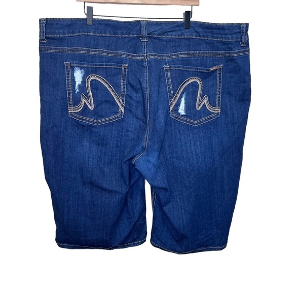 Melissa McCarthy Distressed Bermuda Shorts Size 28 - Picture 6 of 12